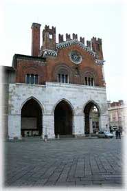 Piacenza - Piazza de' Cavalli