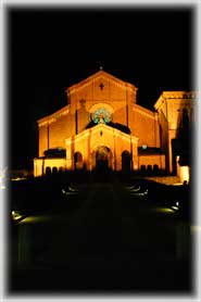 Abbazia di Chiaravalle - Veduta notturna