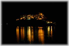 Castel di Tora - Veduta notturna
